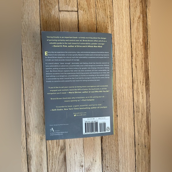 2/$10 Daring Greatly by Brene Brown📚 - Picture 6 of 6